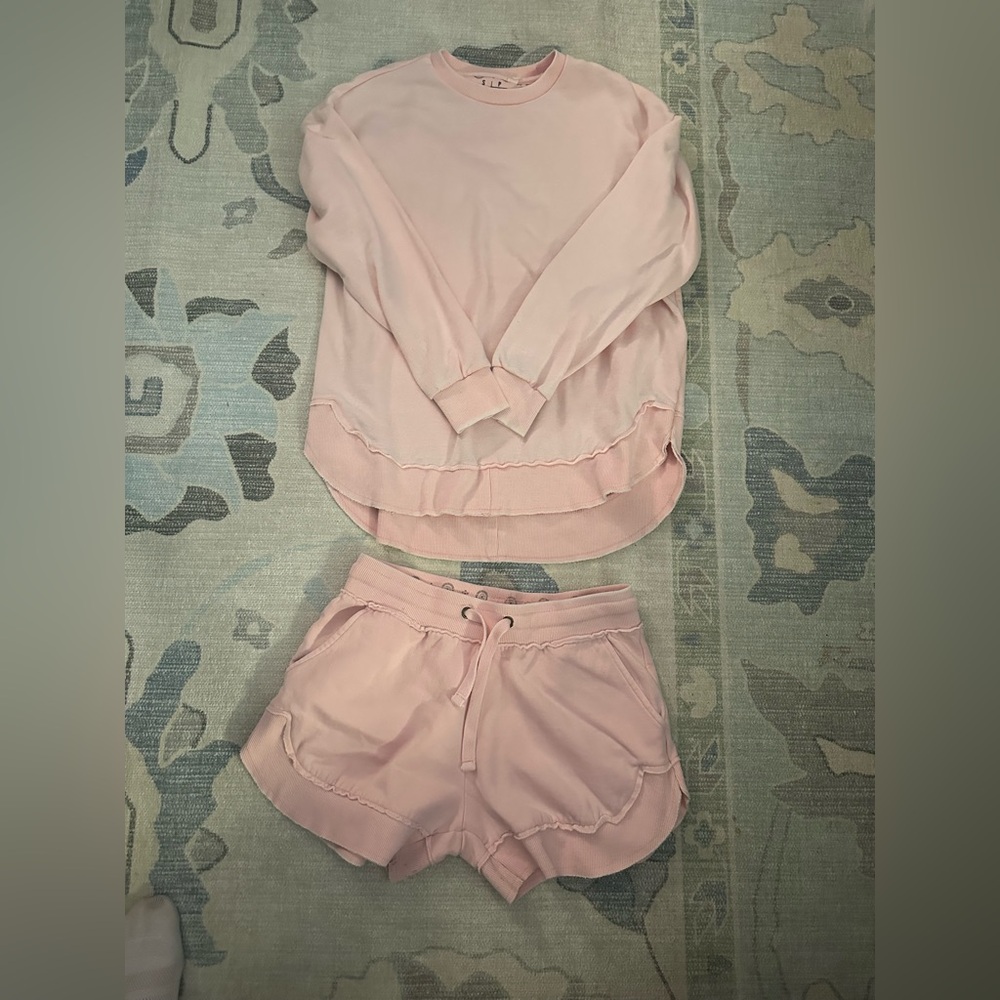 Royce Lounge Set - image 1